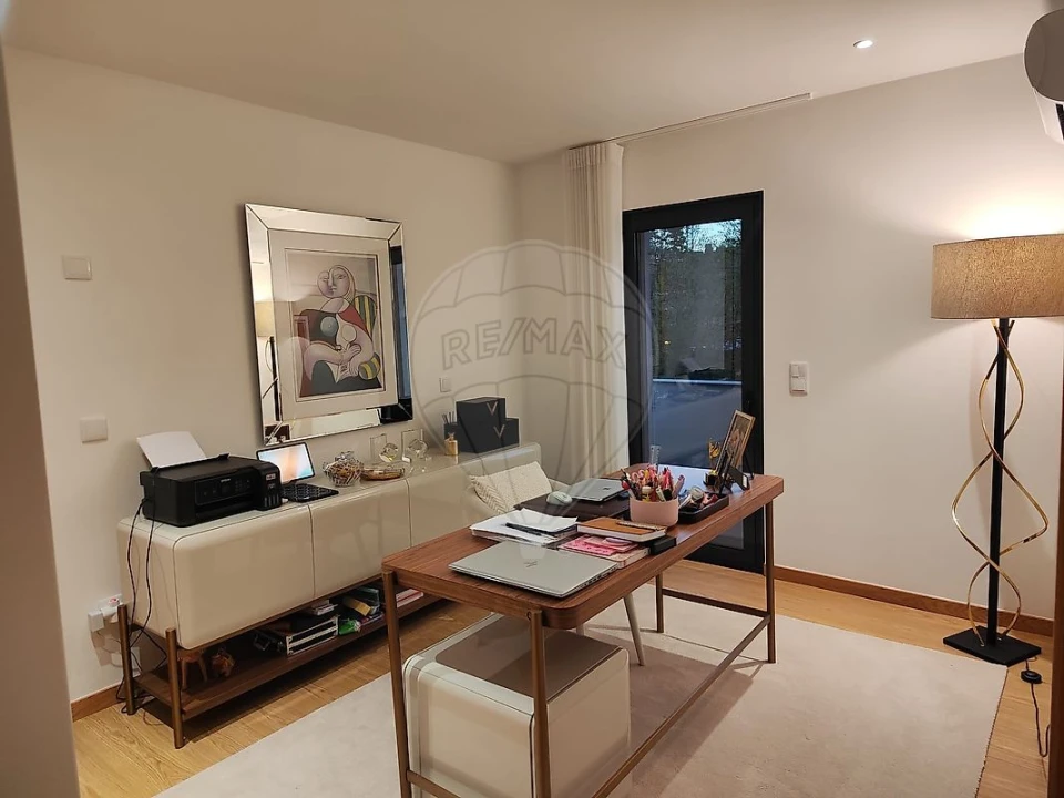 Apartamento T3 para Venda em Moreira Foto 5