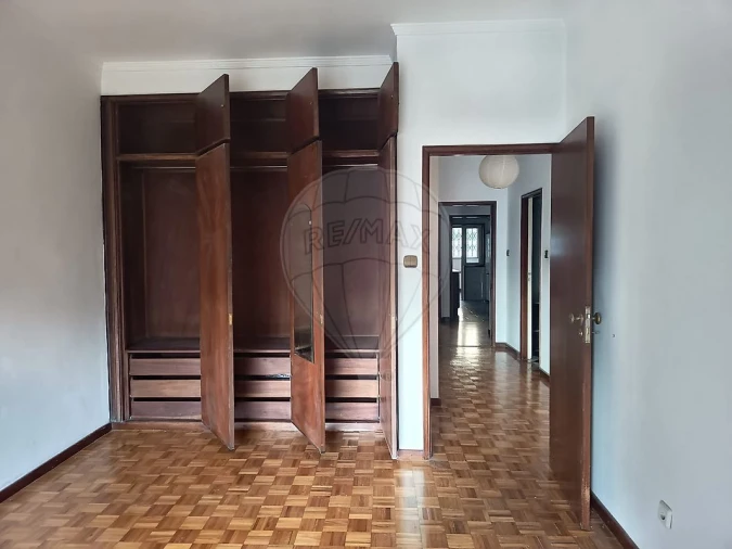 Apartamento T2 para Venda em Cedofeita, Santo Ildefonso, Sé, Miragaia, São Nicolau e Vitória Foto 23