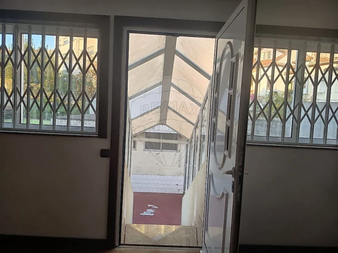 Apartamento T2 para Venda em Cedofeita, Santo Ildefonso, Sé, Miragaia, São Nicolau e Vitória Foto 8
