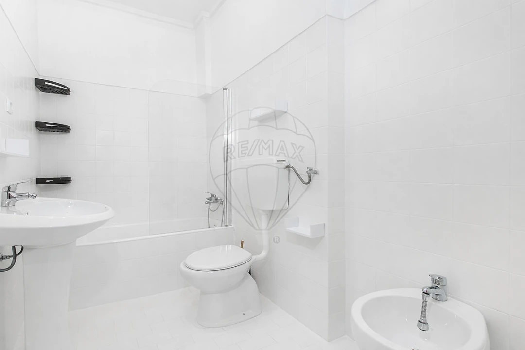 Apartamento T2 para Venda em Póvoa de Santa Iria e Forte da Casa Foto 15