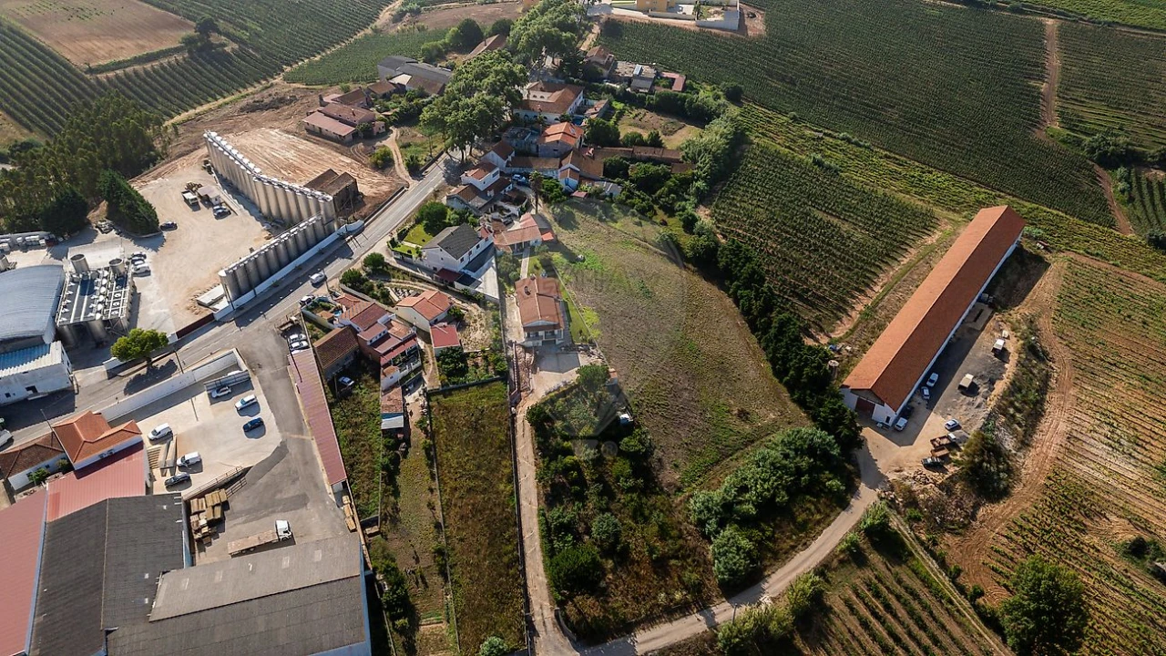 Terreno para Venda em A dos Francos Foto 8