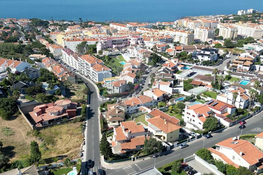 Moradia T5 para Venda em Carcavelos e Parede Foto 3