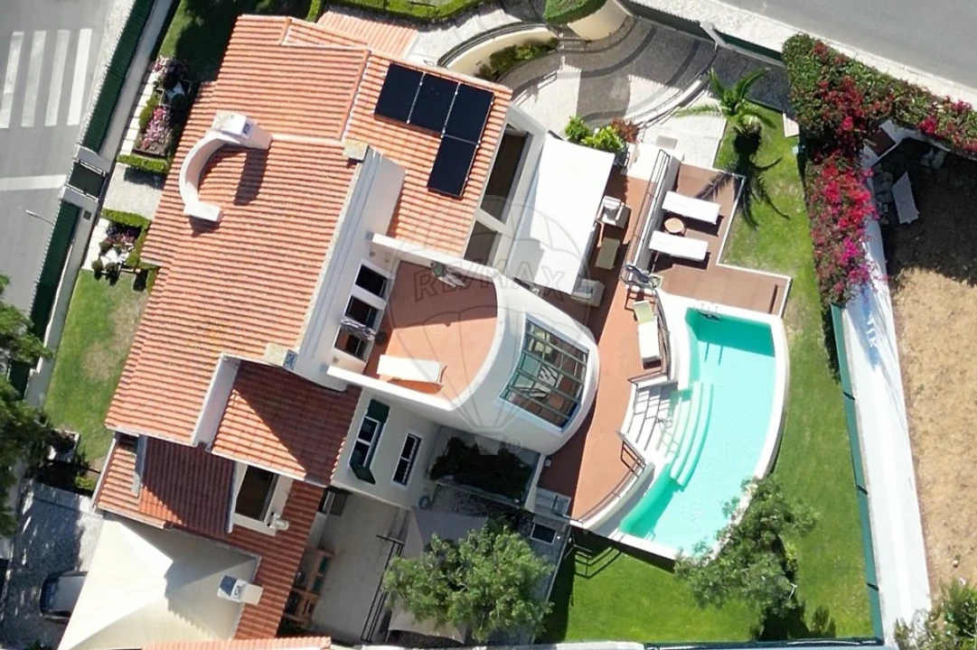 Moradia T5 para Venda em Carcavelos e Parede Foto 5