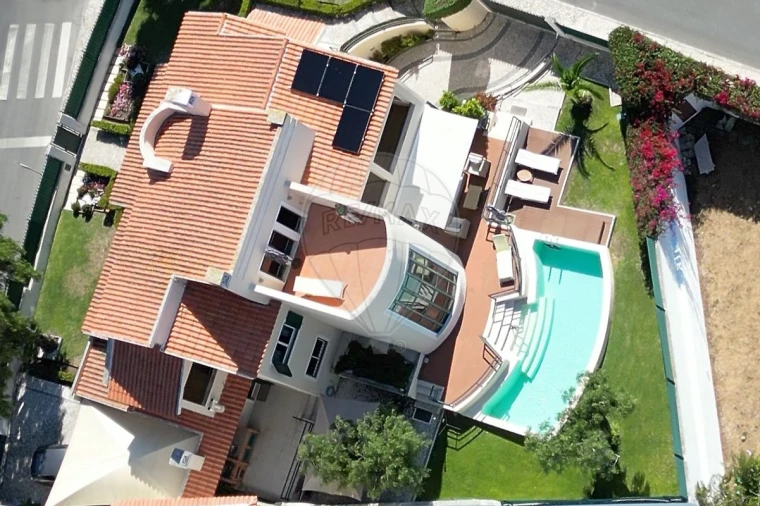 Moradia T5 para Venda em Carcavelos e Parede Foto 5