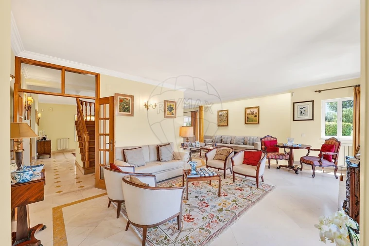 Moradia T5 para Venda em Carcavelos e Parede Foto 28