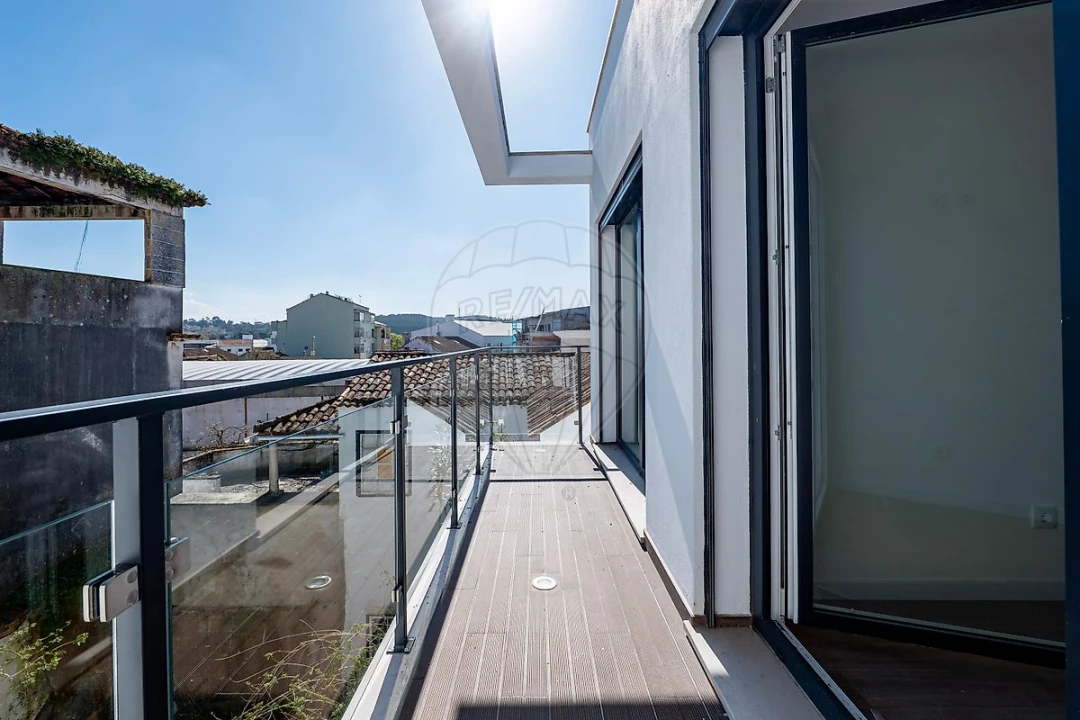Apartamento T2 para Venda em Rio Maior Foto 10