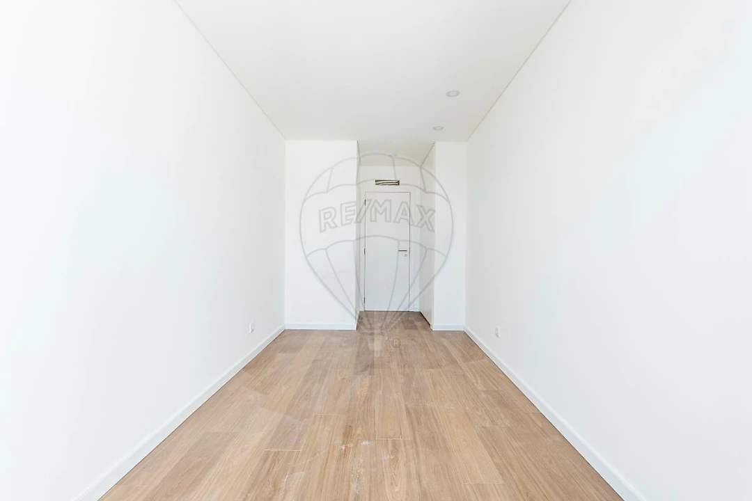 Apartamento T2 para Venda em Rio Maior Foto 11