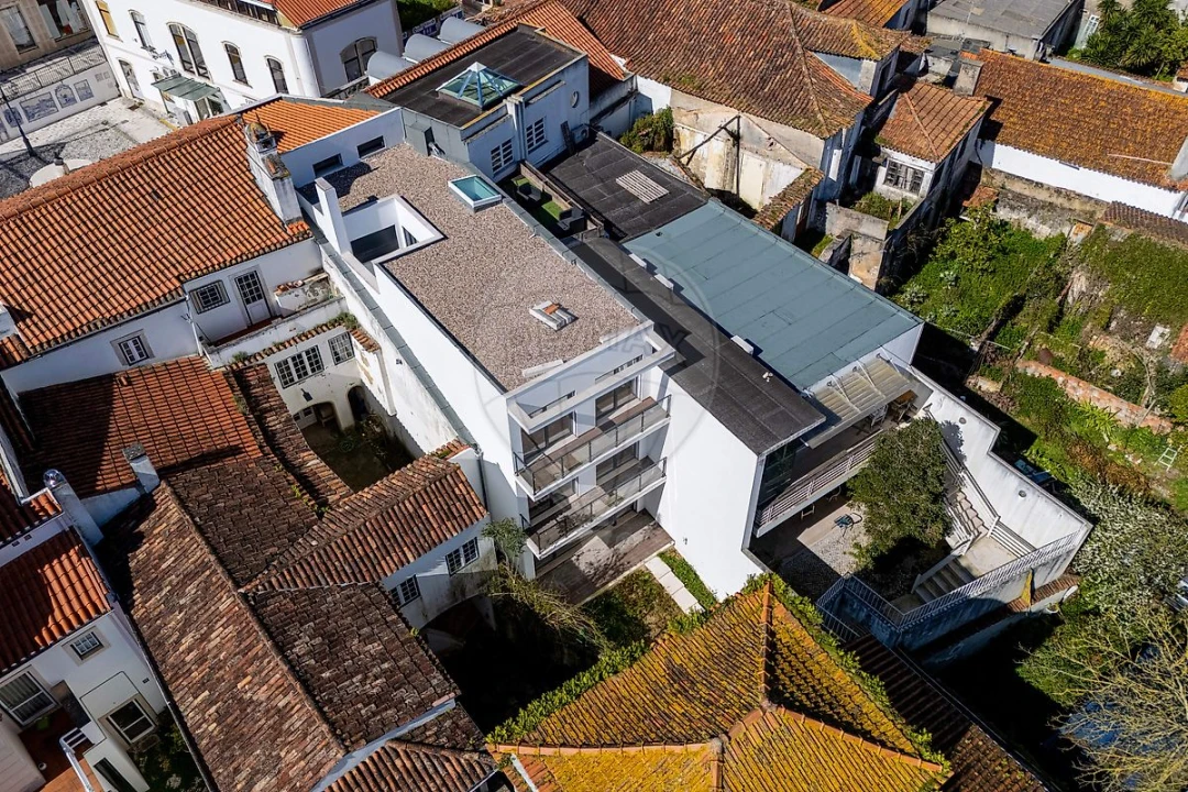 Apartamento T2 para Venda em Rio Maior Foto 40