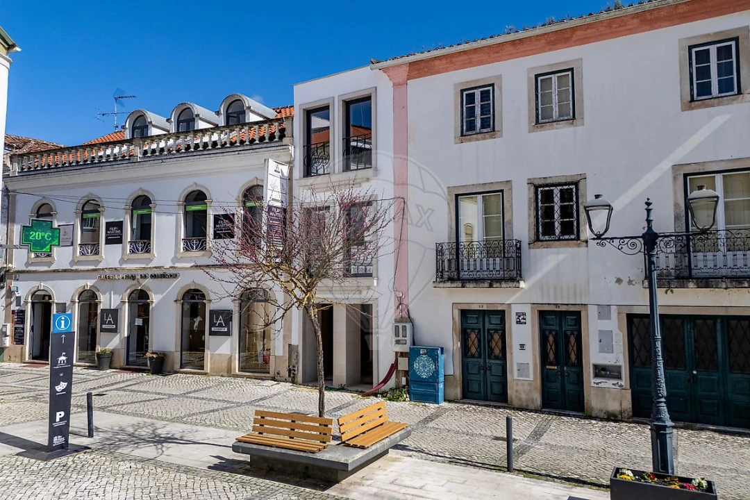 Apartamento T2 para Venda em Rio Maior Foto 39