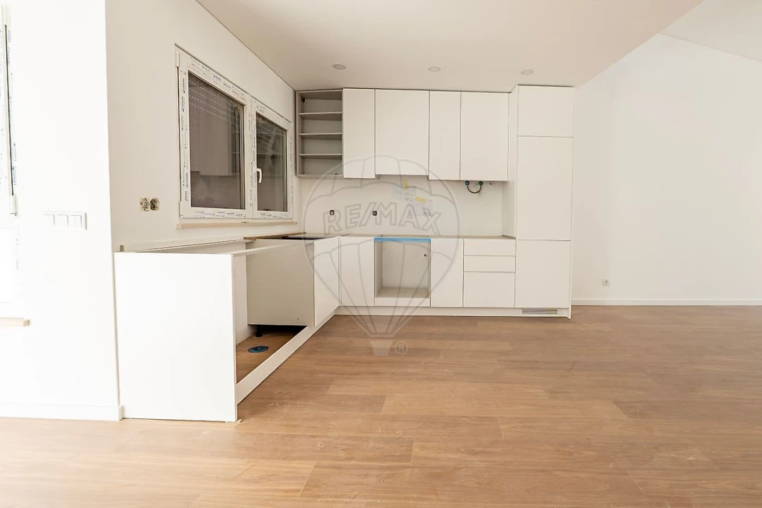 Apartamento T2 para Venda em Rio Maior Foto 23