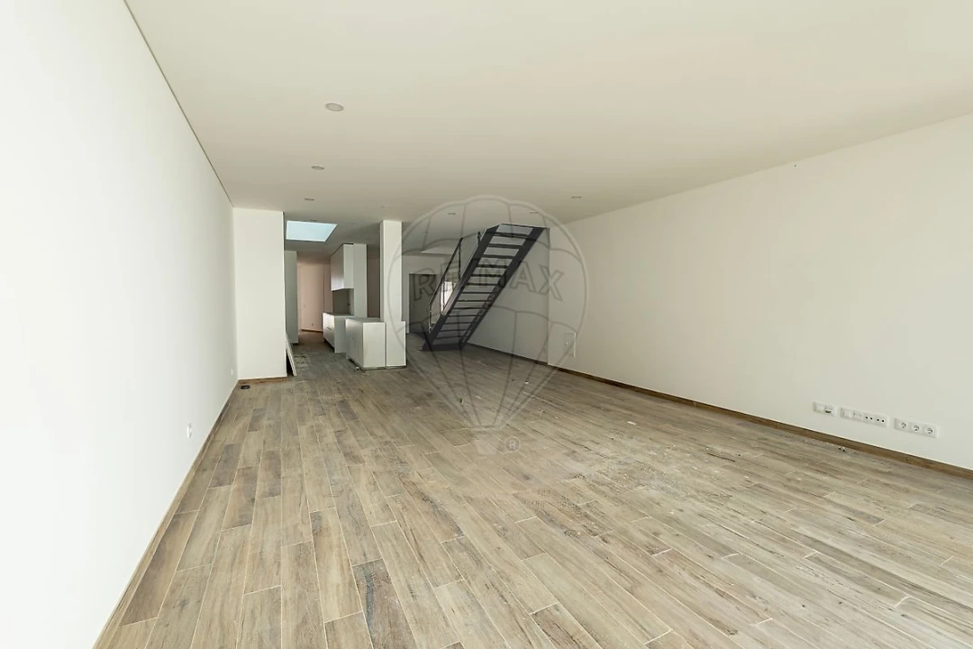 Apartamento T3 para Venda em Rio Maior Foto 31