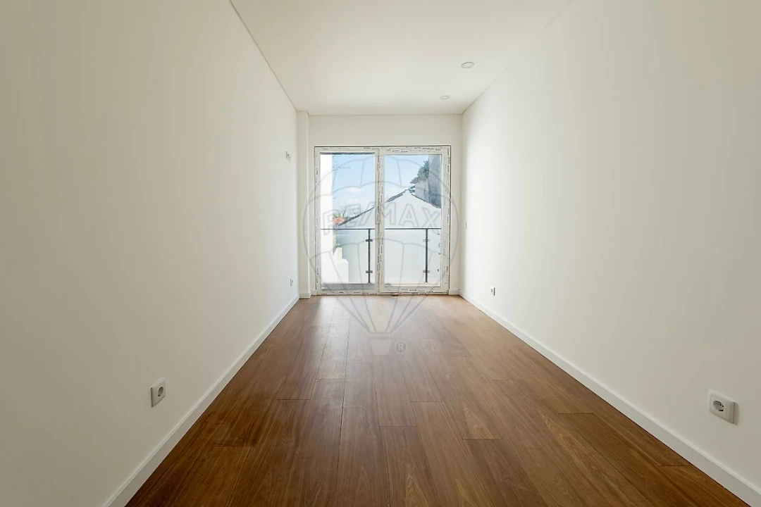 Apartamento T3 para Venda em Rio Maior Foto 11