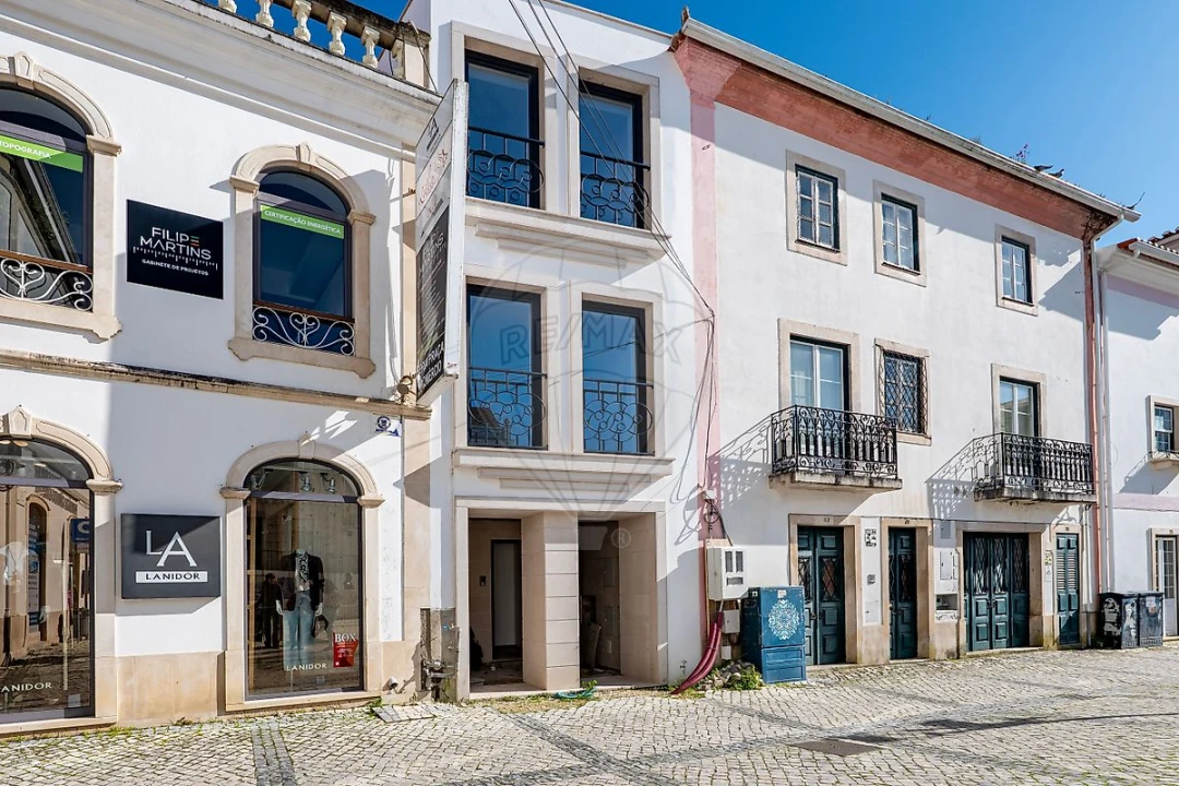 Apartamento T3 para Venda em Rio Maior Foto 40