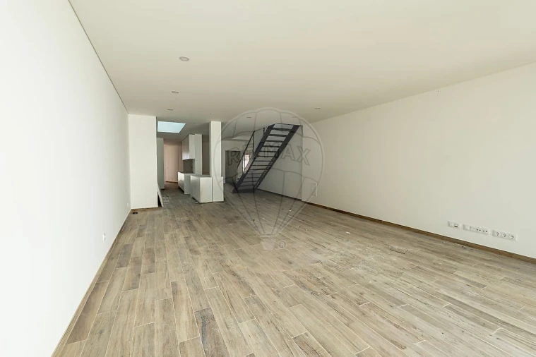 Apartamento T3 para Venda em Rio Maior Foto 31