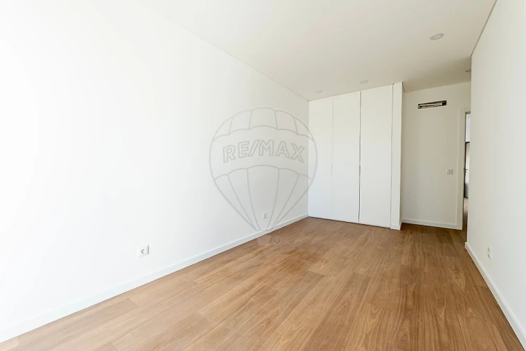 Apartamento T3 para Venda em Rio Maior Foto 14