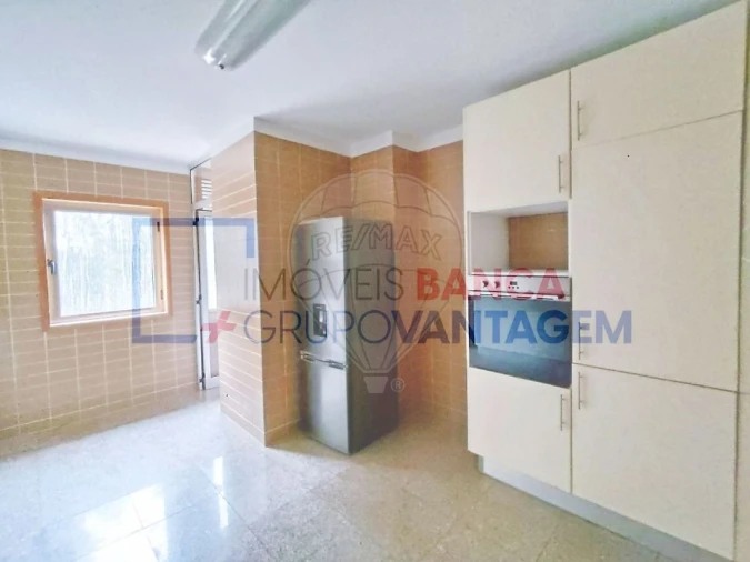 Apartamento T3 para Venda em Moreira Foto 8
