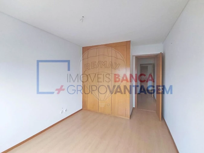 Apartamento T3 para Venda em Moreira Foto 13