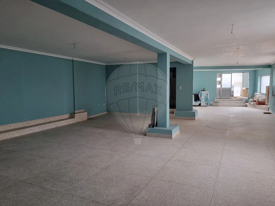 Loja para Venda em Baguim do Monte (Rio Tinto) Foto 6