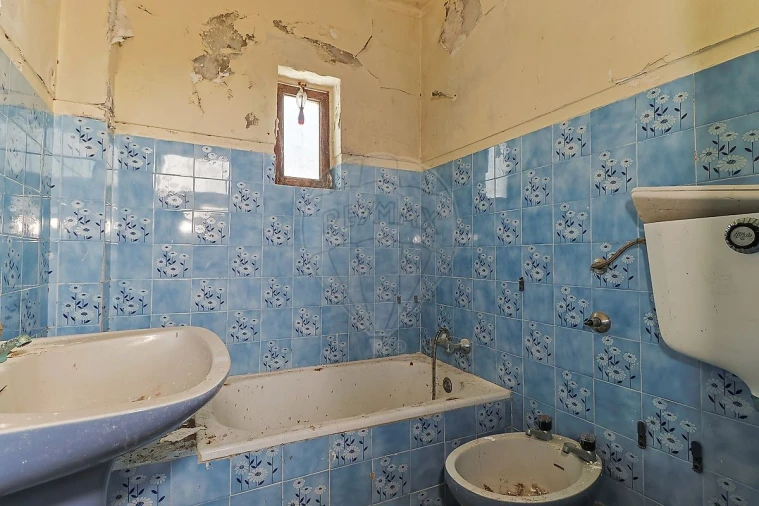 Prédio para Venda em Buarcos Foto 7