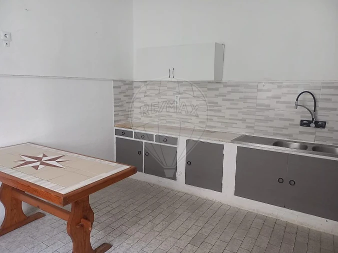 Moradia T5 para Venda em Alhadas Foto 16