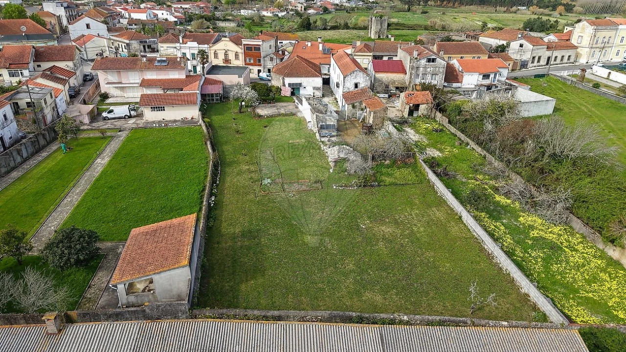 Moradia T5 para Venda em Alhadas Foto 9