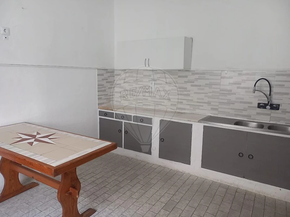 Moradia T5 para Venda em Alhadas Foto 16