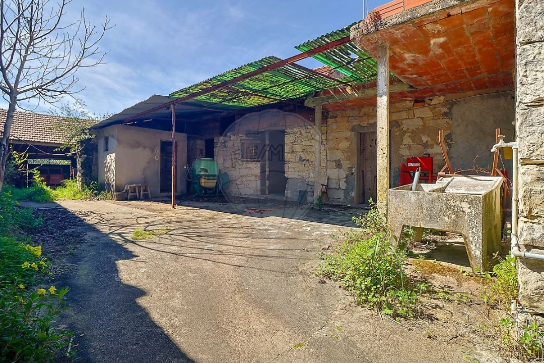 Moradia T3 para Venda em Portunhos e Outil Foto 4