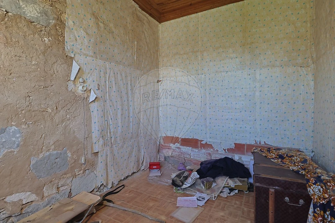 Moradia T3 para Venda em Portunhos e Outil Foto 8