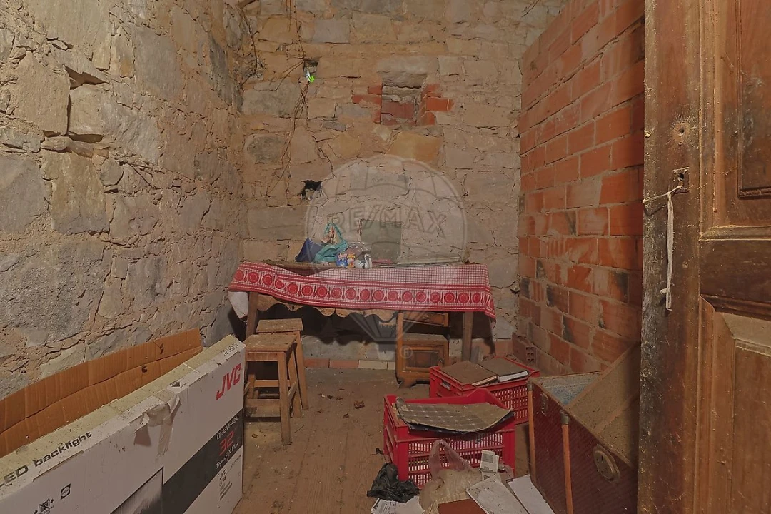 Moradia T3 para Venda em Portunhos e Outil Foto 10