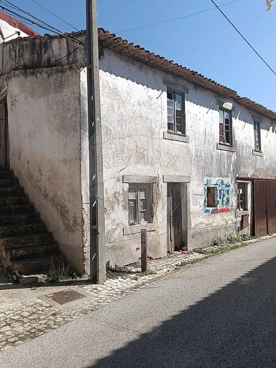 Moradia T5 para Venda em Almalagues Foto 10