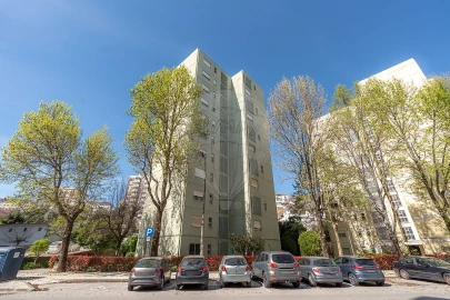 Apartamento T4 para Venda em Santo Antonio dos Olivais