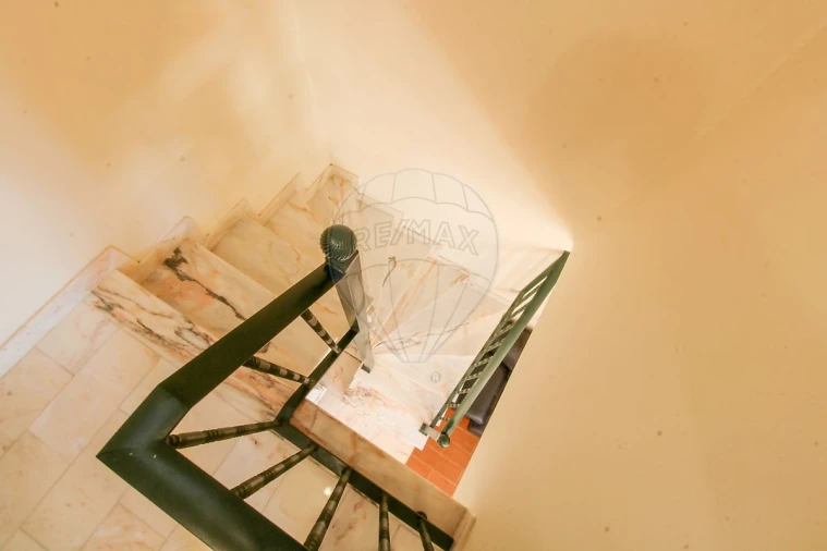 Moradia T2 para Venda em Lousã e Vilarinho Foto 8