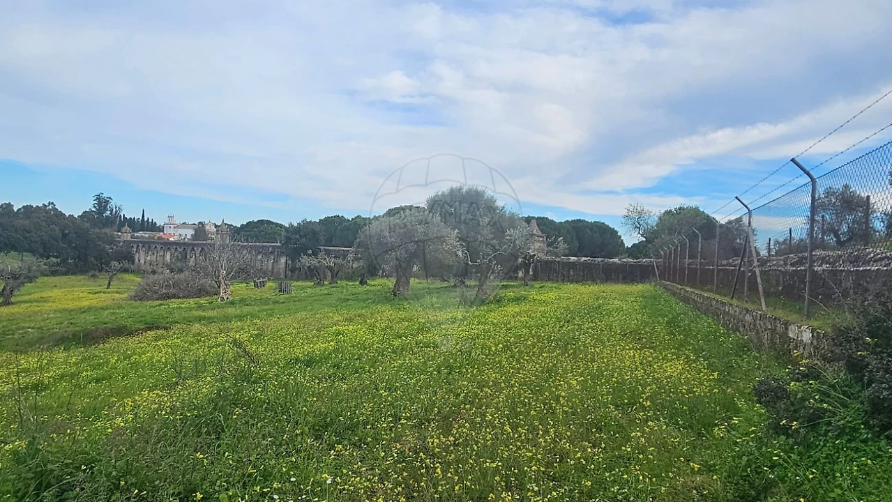 Quinta T3 para Venda em Malagueira e Horta das Figueiras Foto 34