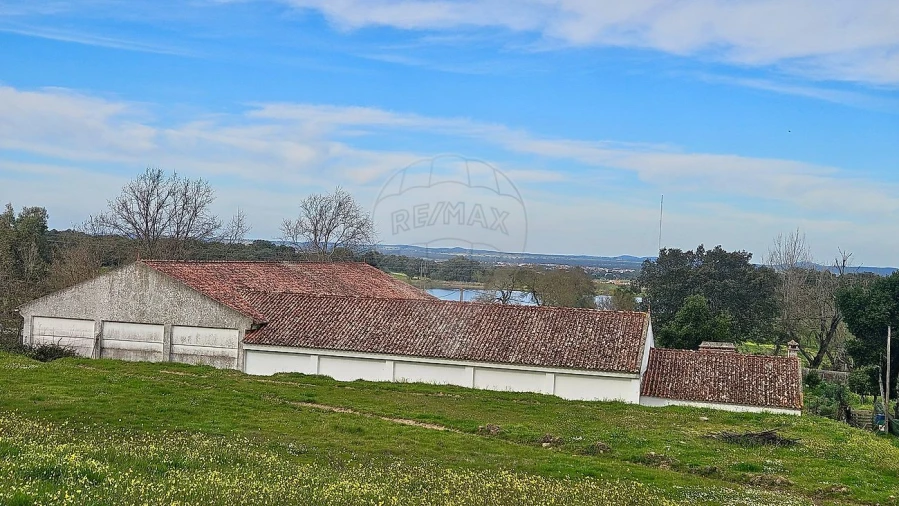 Quinta T3 para Venda em Malagueira e Horta das Figueiras Foto 29