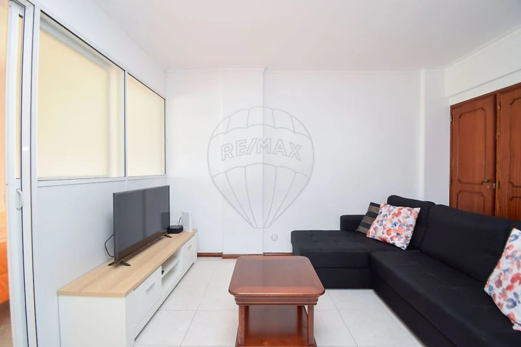 Apartamento T1 para Venda em Rio de Mouro Foto 20