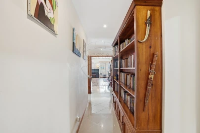 Apartamento T4 para Venda em Carcavelos e Parede