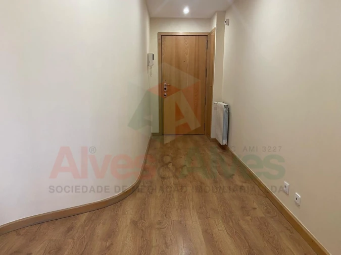 Apartamento T2 para Venda em Vila Nova da Telha Foto 2
