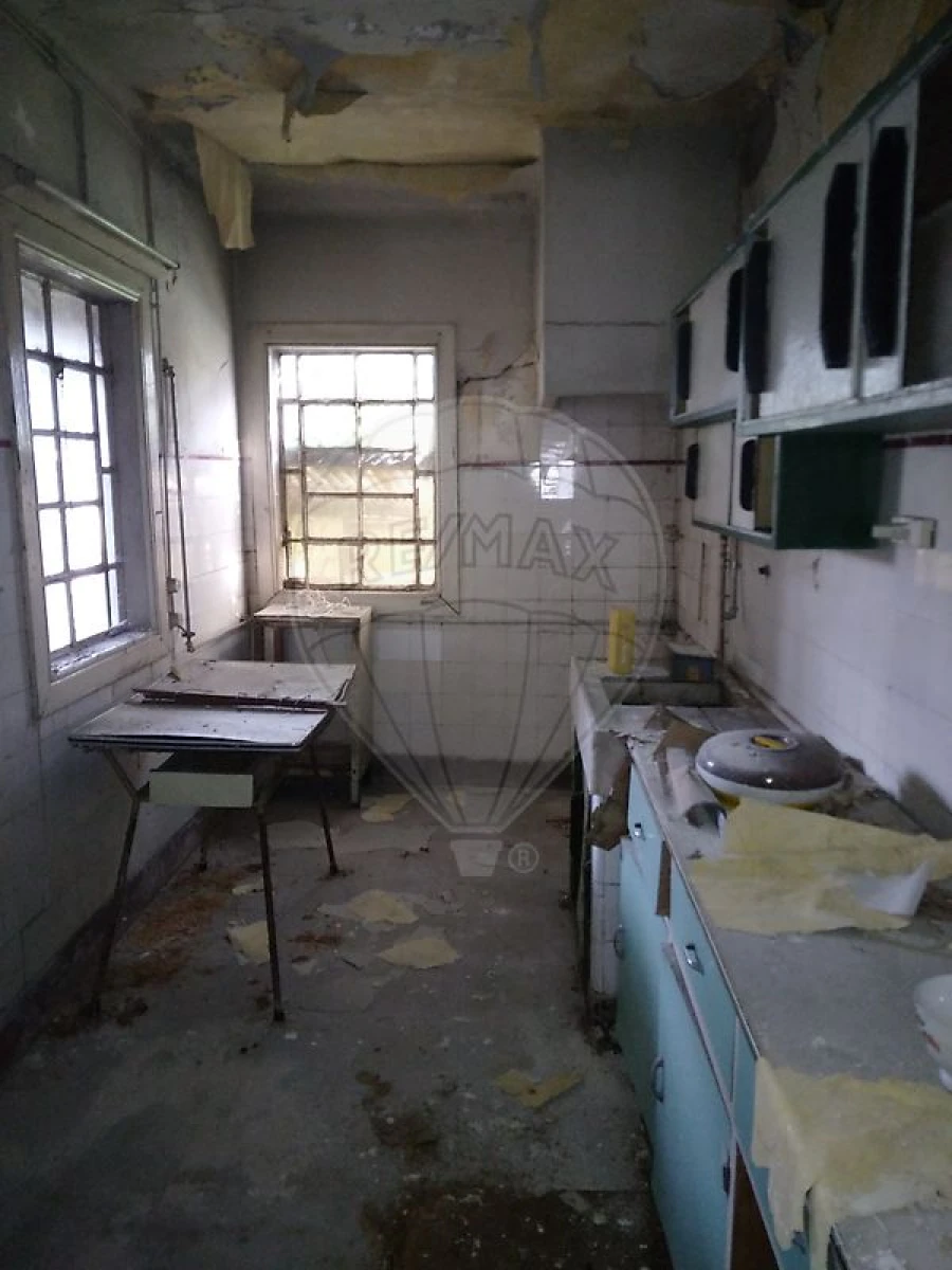 Moradia T11 para Venda em Campanhã Foto 34