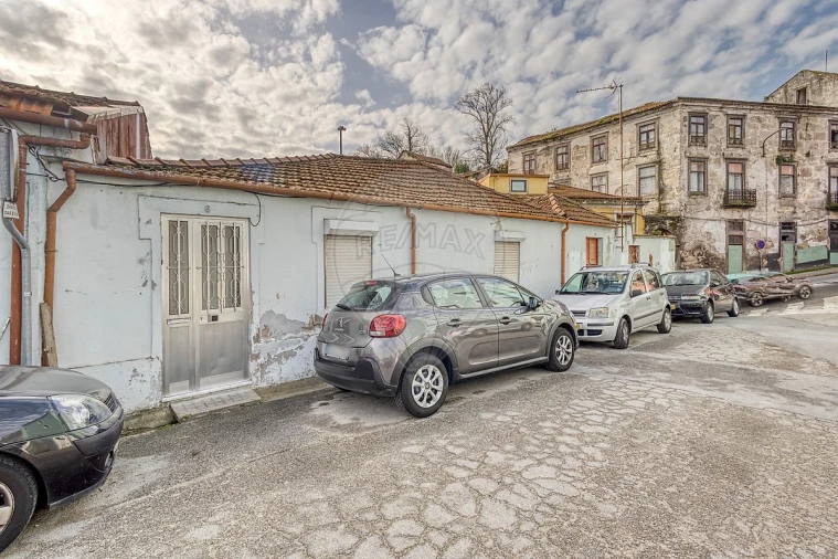 Moradia T11 para Venda em Campanhã Foto 22