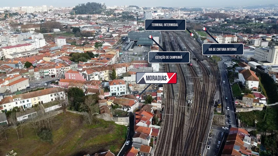 Moradia T11 para Venda em Campanhã Foto 11