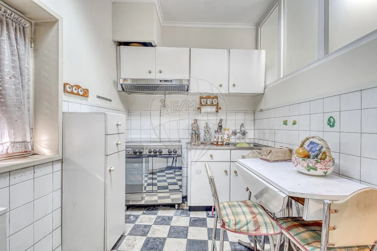 Moradia T11 para Venda em Campanhã Foto 7