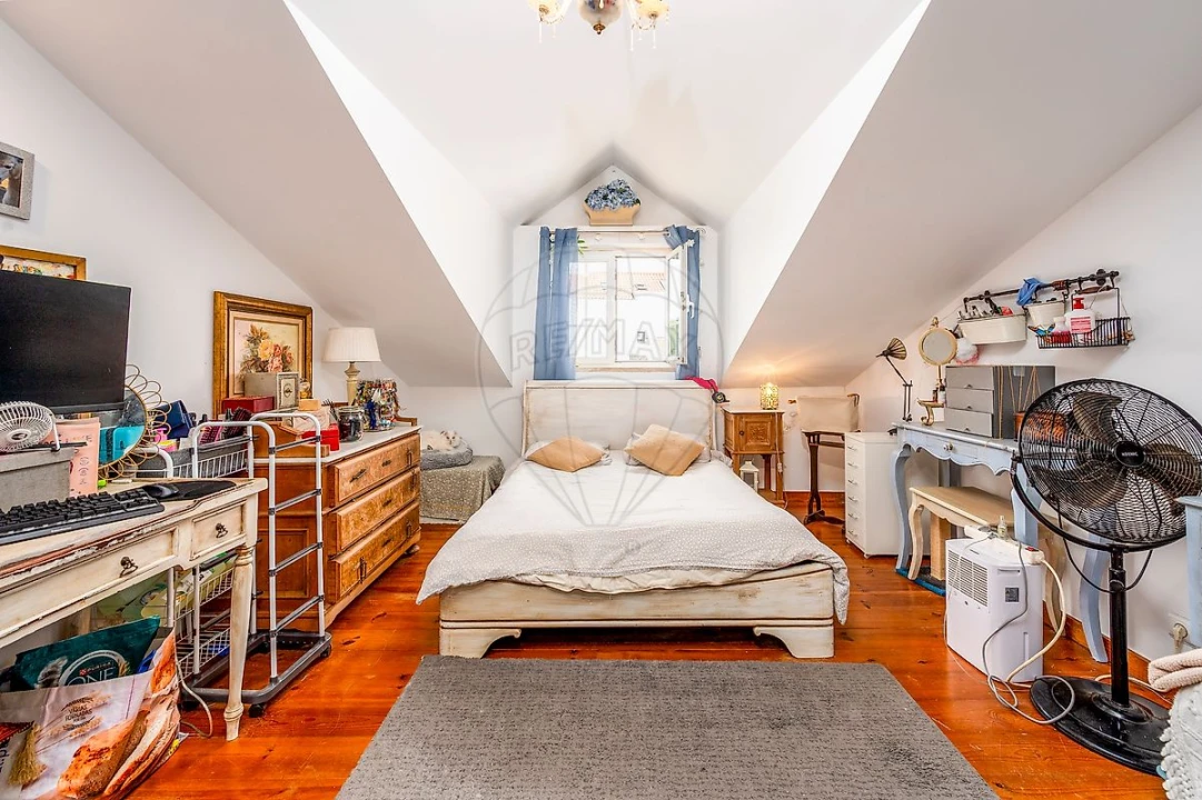 Moradia T4 para Venda em Santa Maria e São Miguel, São Martinho, São Pedro Penaferrim Foto 30