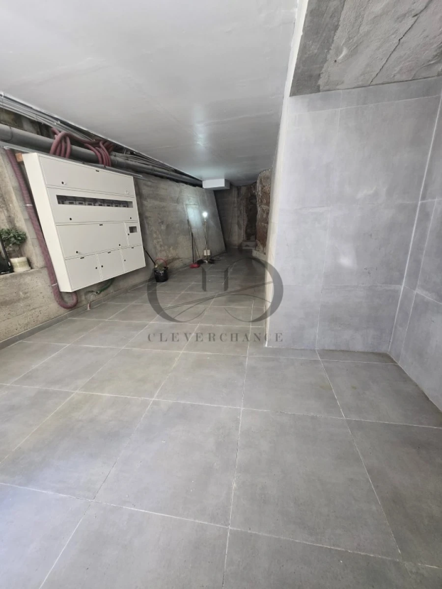 Armazém para Venda em Santa Marinha e São Pedro da Afurada Foto 4