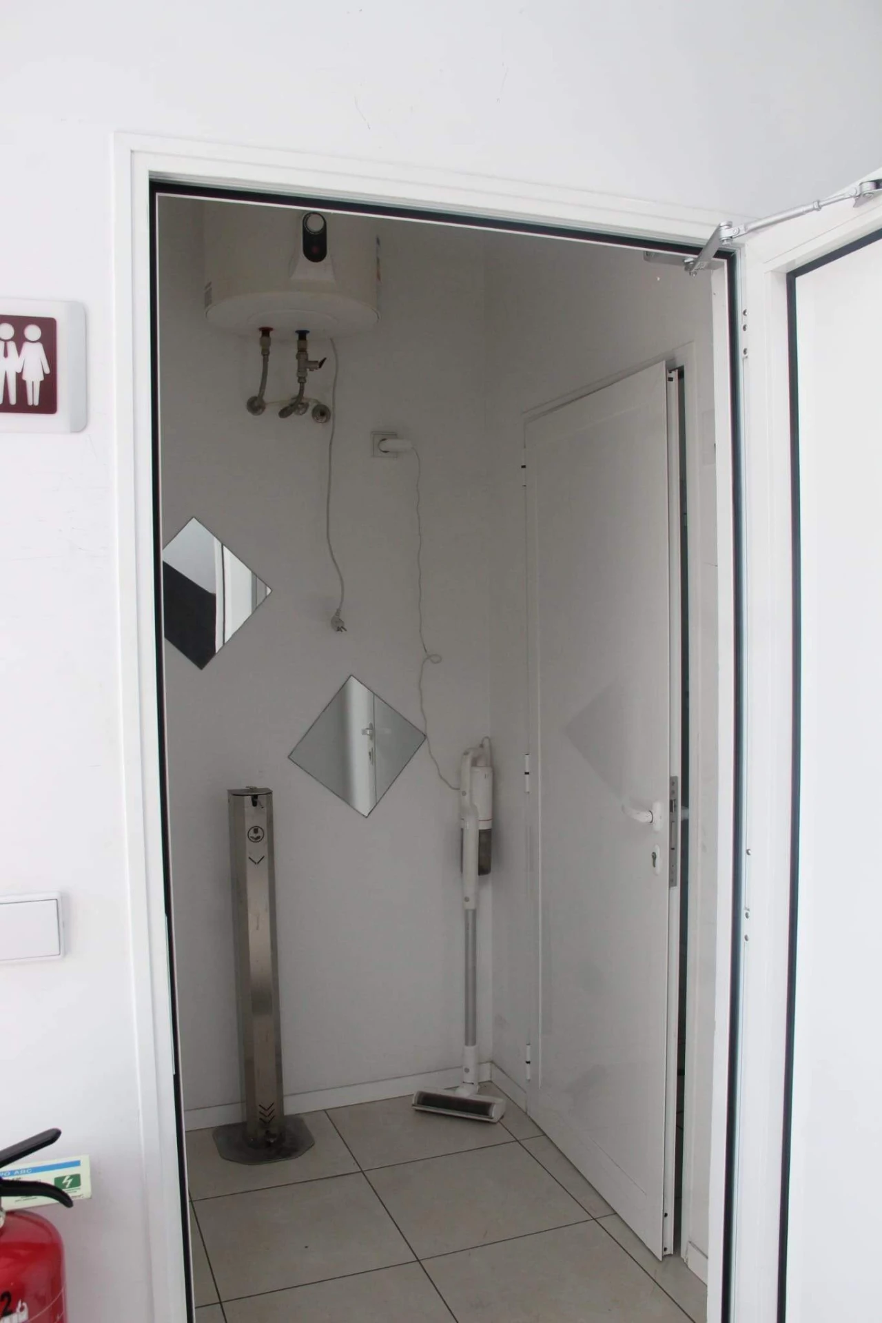 Armazém para Venda em Ferreiros e Gondizalves Foto 26