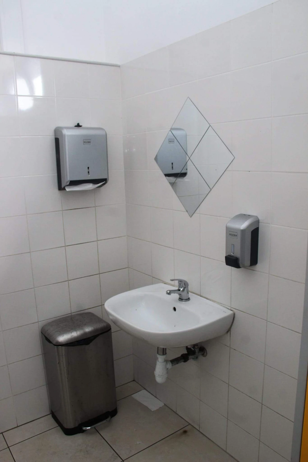 Armazém para Venda em Ferreiros e Gondizalves Foto 27