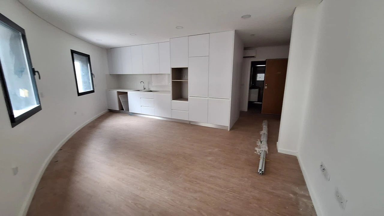 Apartamento T1 para Venda em Esgueira Foto 1