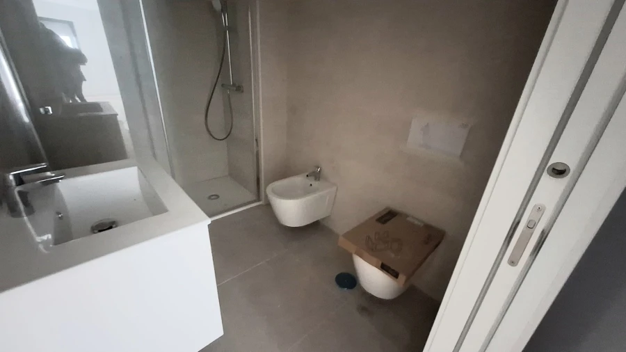 Apartamento T1 para Venda em Esgueira Foto 6