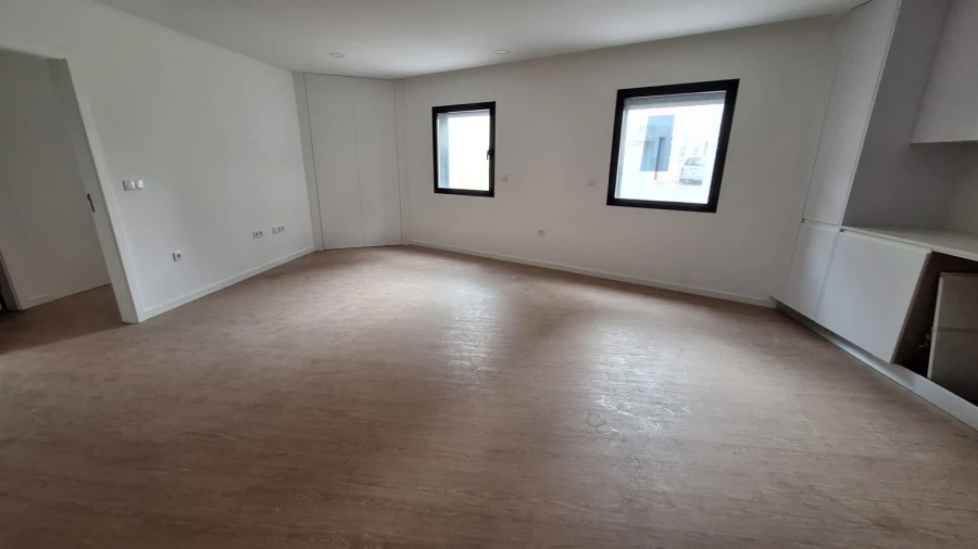 Apartamento T2 para Venda em Esgueira Foto 2
