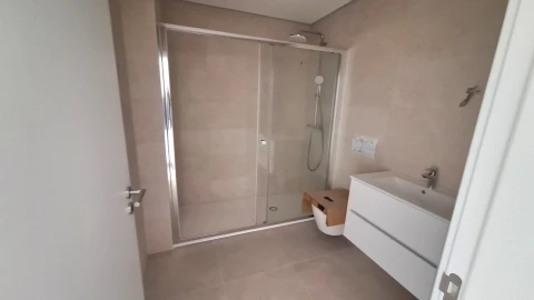 Apartamento T2 para Venda em Esgueira