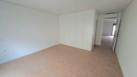 Apartamento T2 para Venda em Esgueira